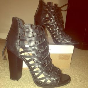 Jessica Simpson black 8.5 cage bootie new in box